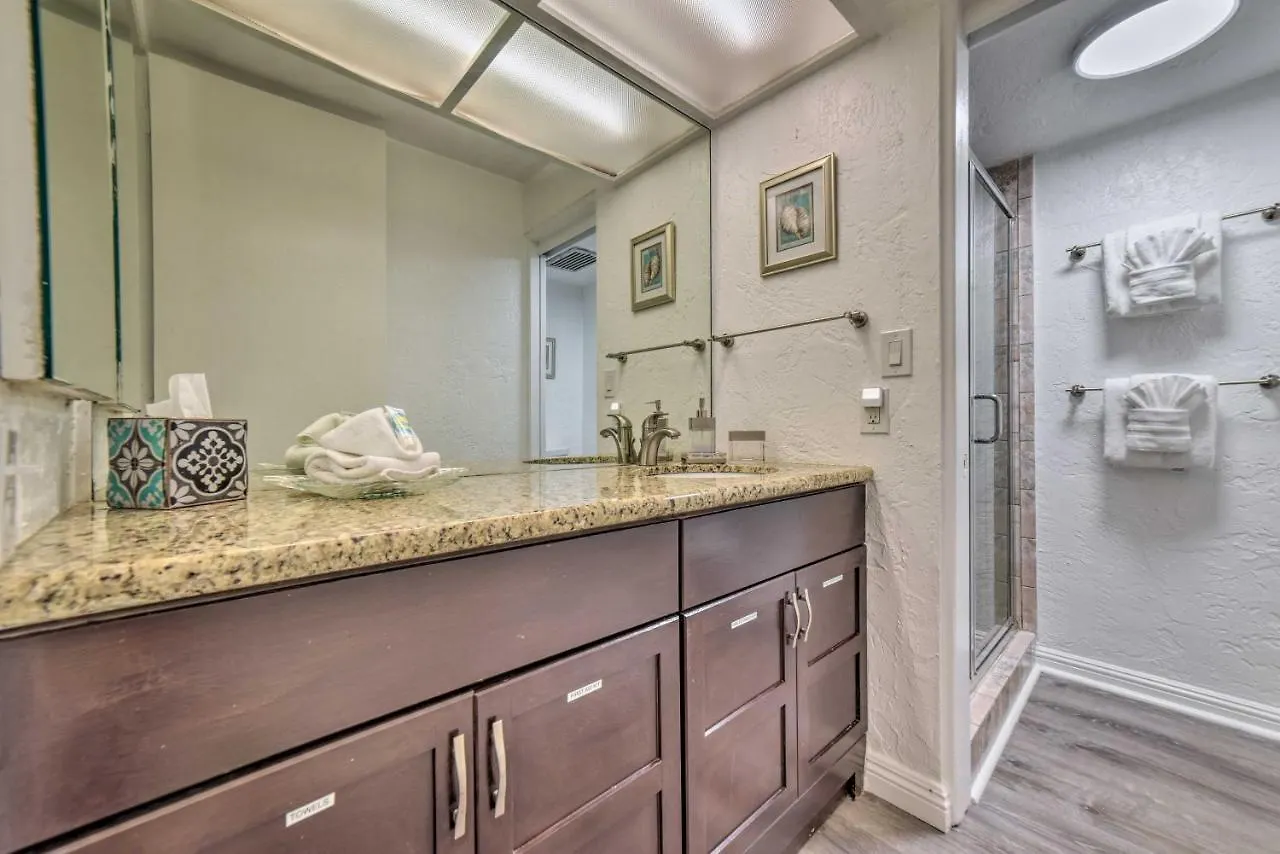 Lahaina Oasis With Community Pool And Ocean Views Kahana Apartment